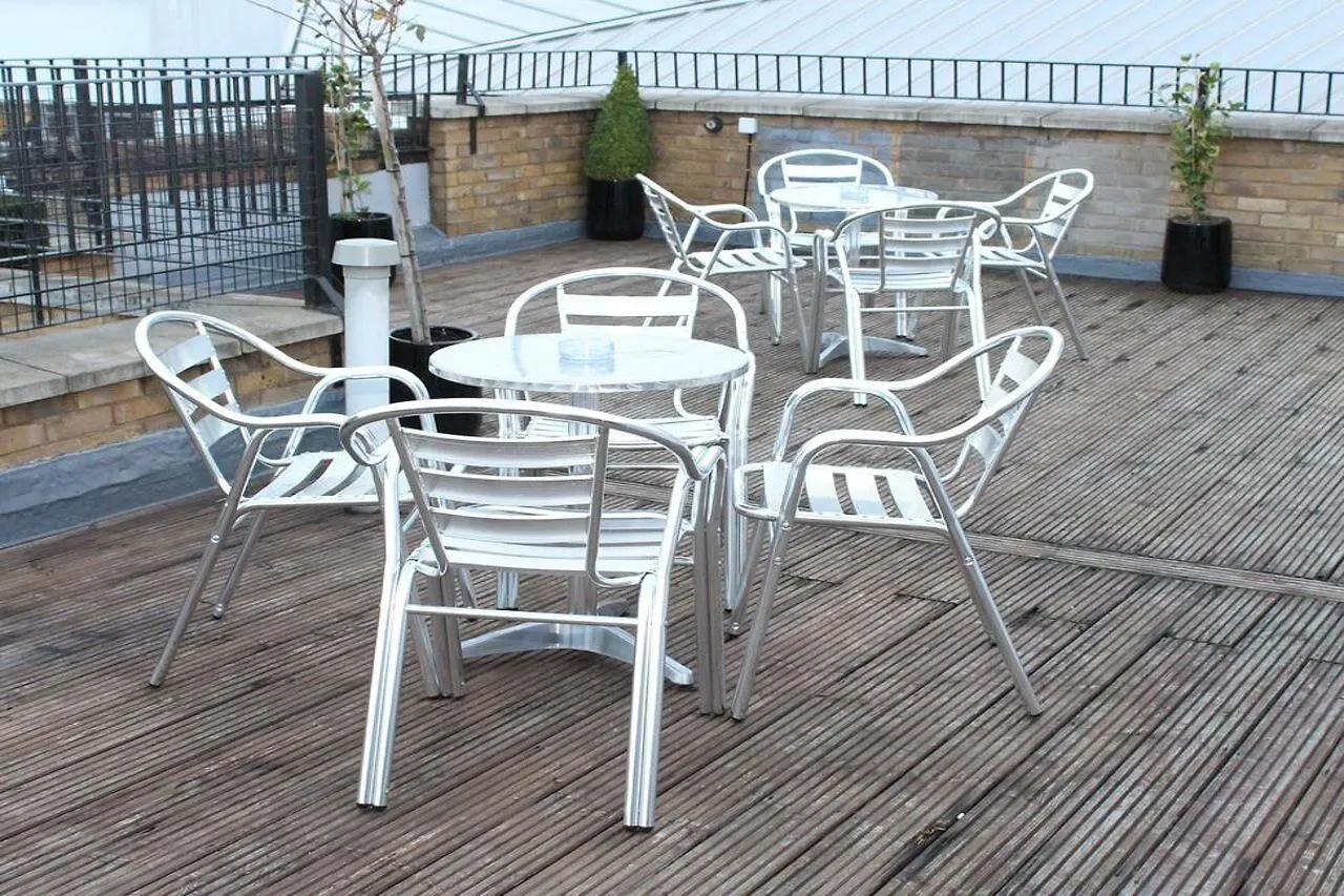 London Shoreditch Apartments contacts